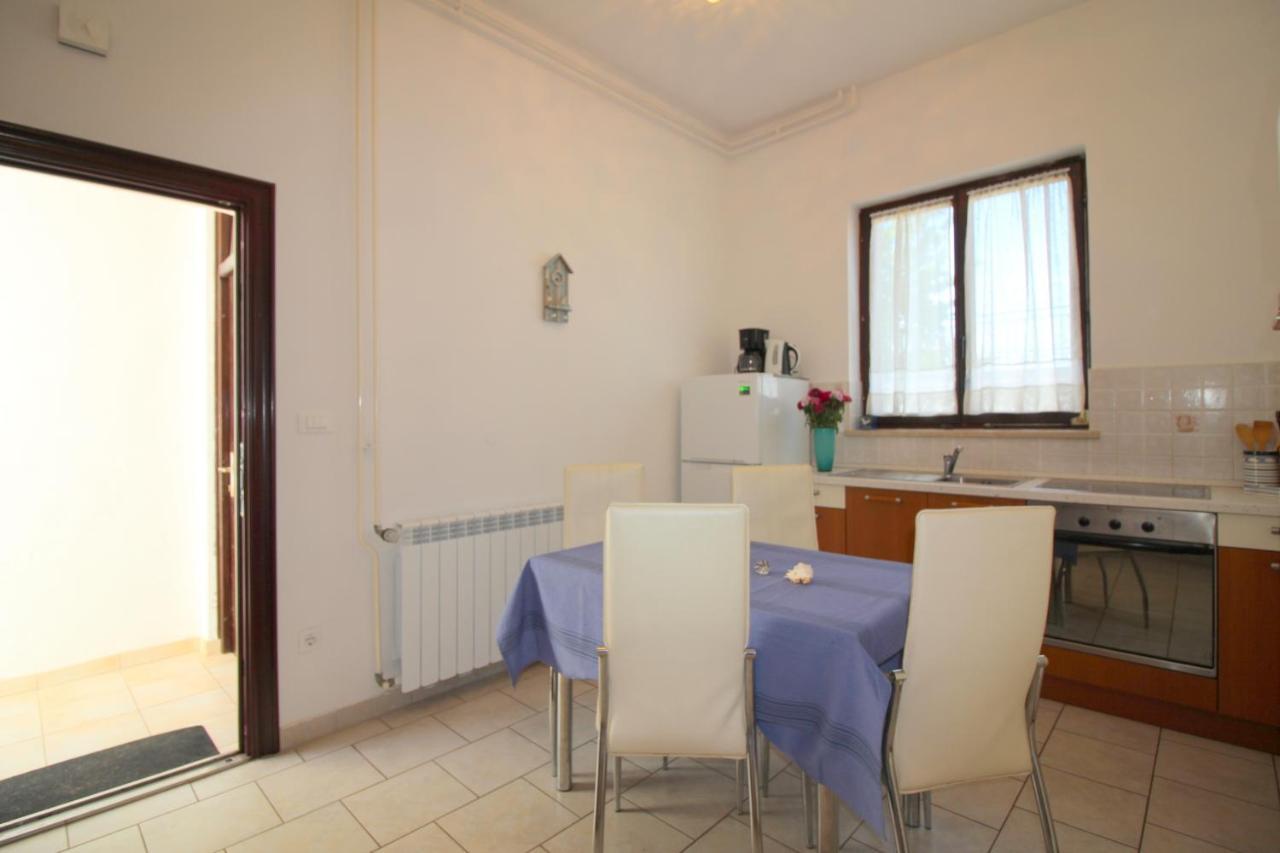 Apartment Ema Near City Center Poreč Kültér fotó