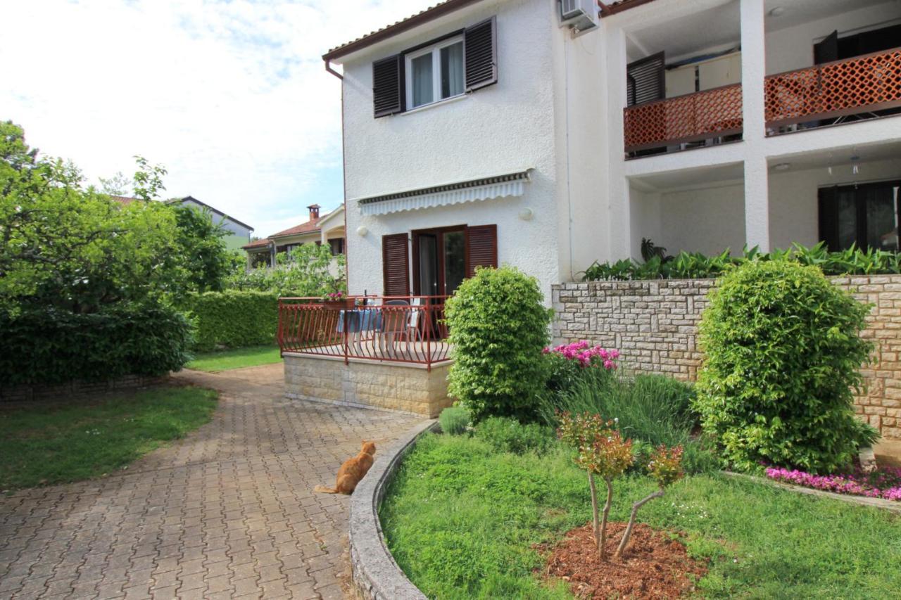 Apartment Ema Near City Center Poreč Kültér fotó