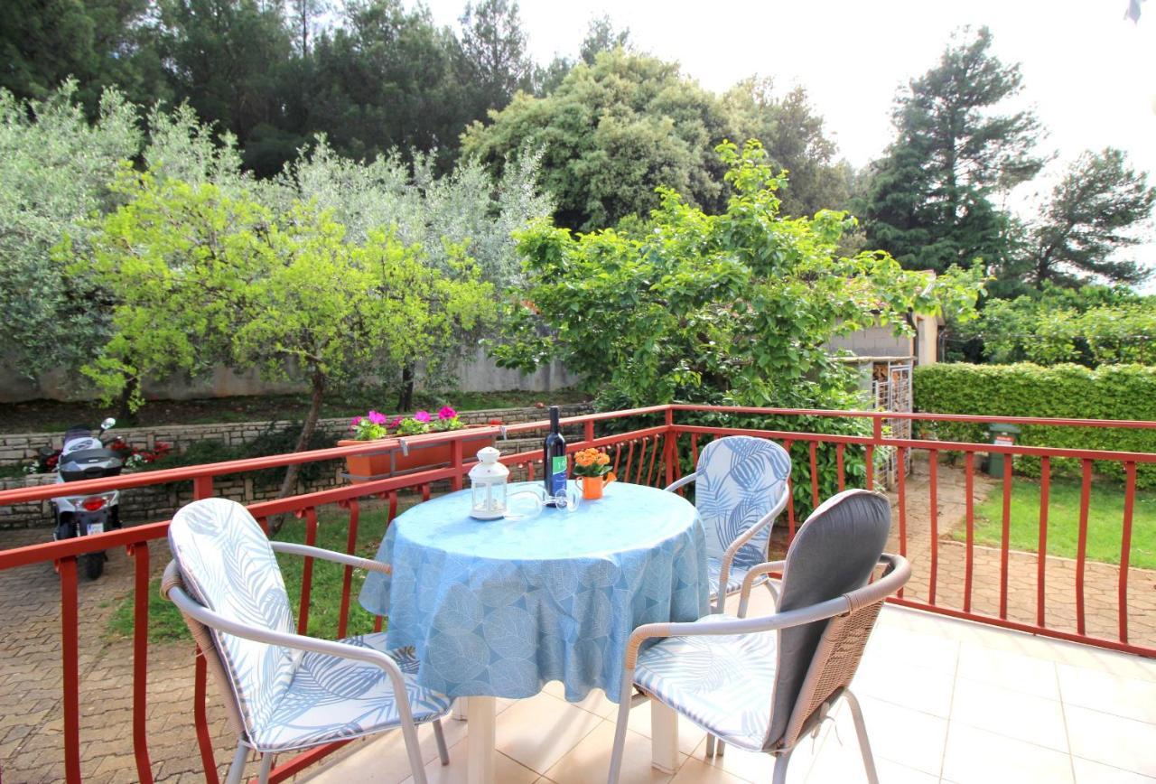 Apartment Ema Near City Center Poreč Kültér fotó
